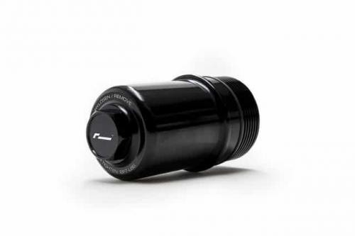 【ブラックフライデー】RACING LINE  Billet Oil Filter Housing / EA888.3 1.8 & 2.0 TSI